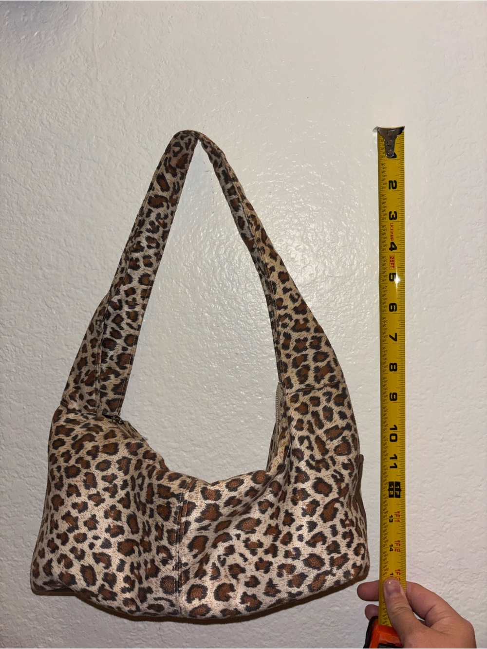 Neiman Marcus Y2K Cheetah Print Shoulder Bag - Picture 8 of 8